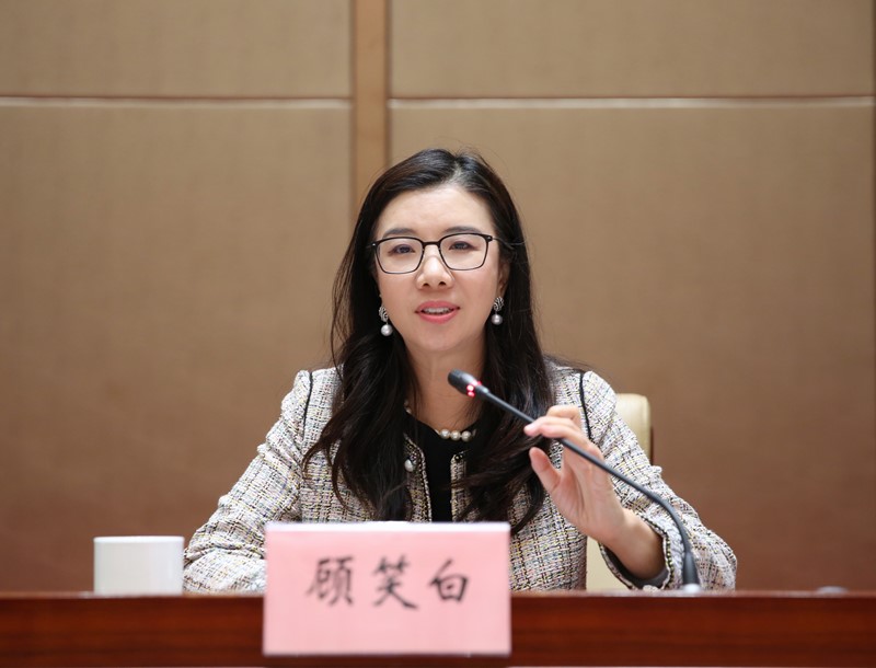 顾笑白11_副本.jpg 顾笑白11_副本.jpg