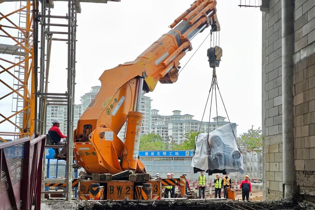 1224中建安装参建的广州知识城产业聚集服务中心项目三期全面完工2.jpg